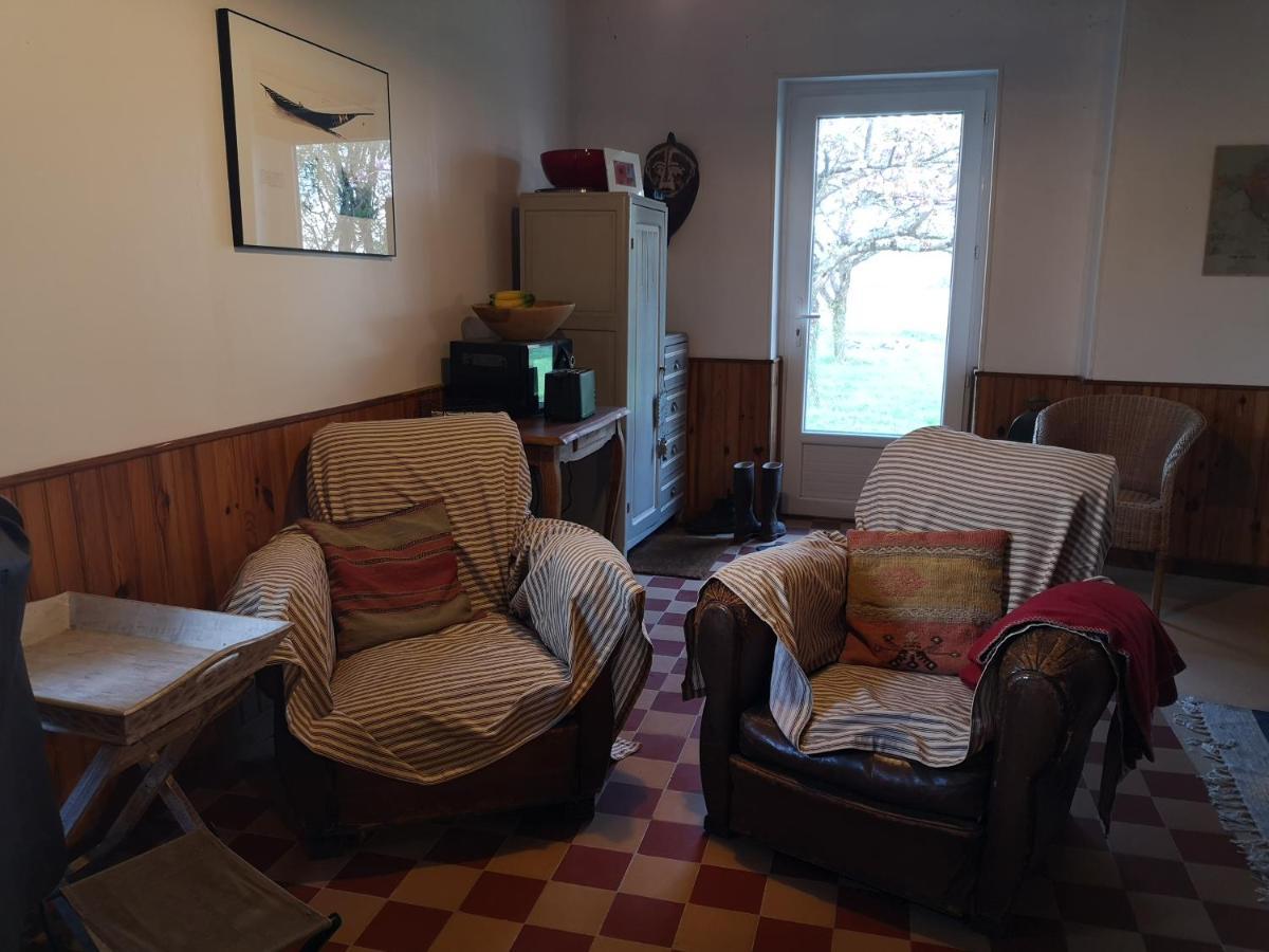 Le gîte du loir à vélo, gîte d'étape, backpacker Marçon Exterior foto