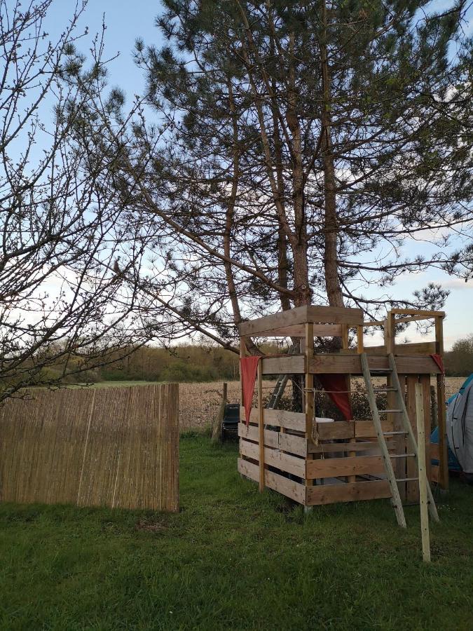 Le gîte du loir à vélo, gîte d'étape, backpacker Marçon Exterior foto